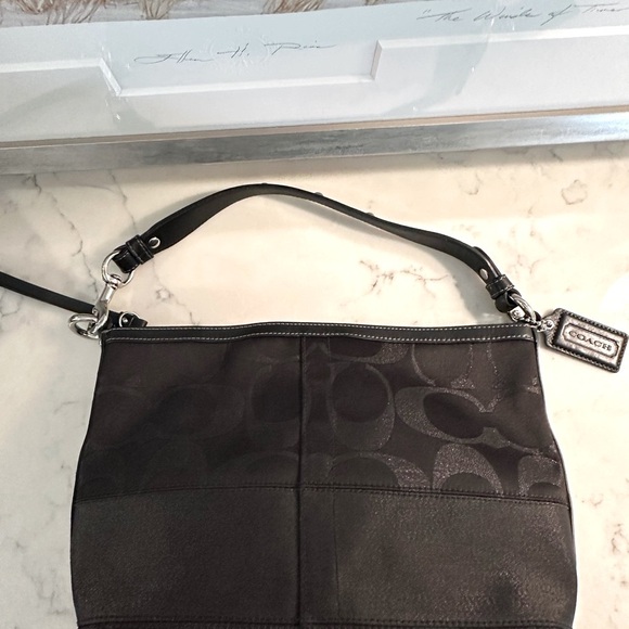 Coach Purse either Stripe Black Stud & original dust bag authentic - Picture 5 of 11